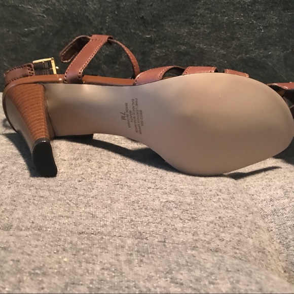 New rust color strappy block heel rust colored size 7 dress sandals - Picture 2 of 3